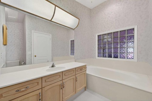 12 Sierra Morena Way Sw, Calgary, AB 