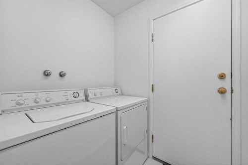 12 Sierra Morena Way Sw, Calgary, AB 