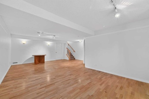 12 Sierra Morena Way Sw, Calgary, AB 