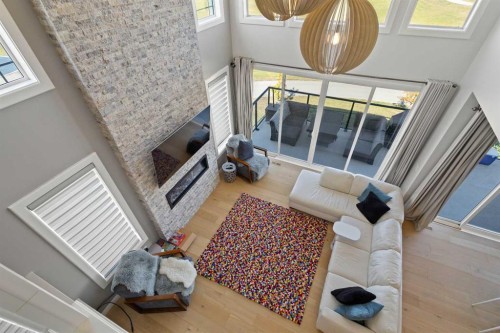 52 Evansfield Manor Nw, Calgary, AB - Indoor Photo Showing Other Room