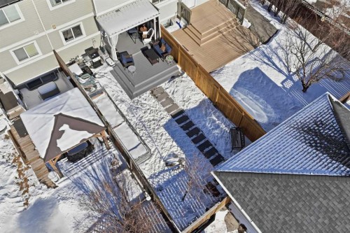 7 Bridleridge Link Sw, Calgary, AB - 