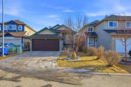 311 Saddlecreek Point Ne, Calgary, AB - Outdoor With Facade