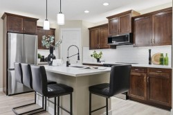 117 Panatella Park NW Calgary, AB T3K 6L5