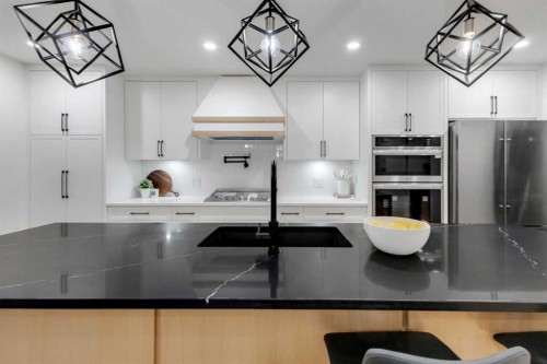 9419 Academy Drive Se, Calgary, AB 