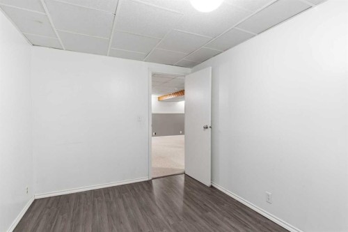 38 Springwood Crescent Se, Airdrie, AB - Indoor Photo Showing Other Room