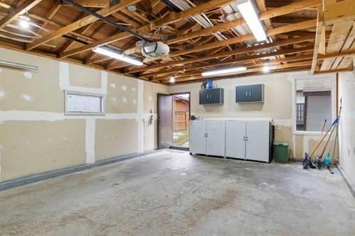 38 Springwood Crescent Se, Airdrie, AB - Indoor Photo Showing Basement