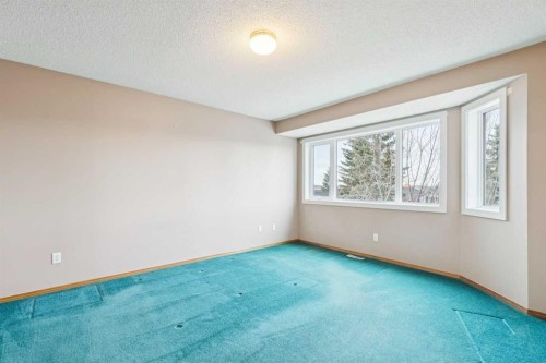 42 Harvest Oak Circle Ne, Calgary, AB - Indoor Photo Showing Other Room