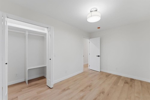 11039 Brae Road Sw, Calgary, AB - Indoor Photo Showing Other Room