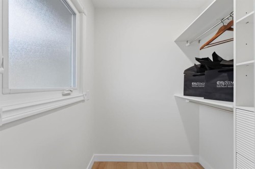 11039 Brae Road Sw, Calgary, AB - Indoor