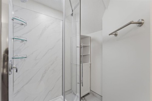 11039 Brae Road Sw, Calgary, AB - Indoor