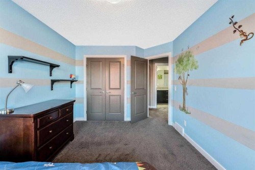 285 Evanspark Gardens Nw, Calgary, AB - Indoor Photo Showing Bedroom