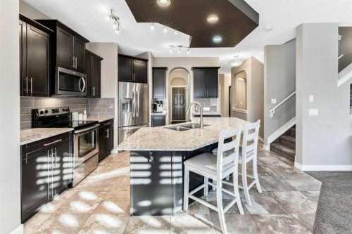 285 Evanspark Gardens Nw, Calgary, AB - Indoor Photo Showing Kitchen With Stainless Steel Kitchen With Double Sink With Upgraded Kitchen