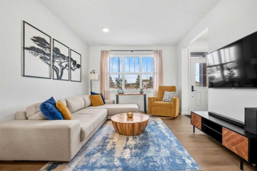 161 Lavender Manor Se, Calgary, AB - Indoor Photo Showing Living Room