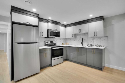 23 Shawmeadows Place Sw, Calgary, AB - Indoor Photo Showing Kitchen With Stainless Steel Kitchen