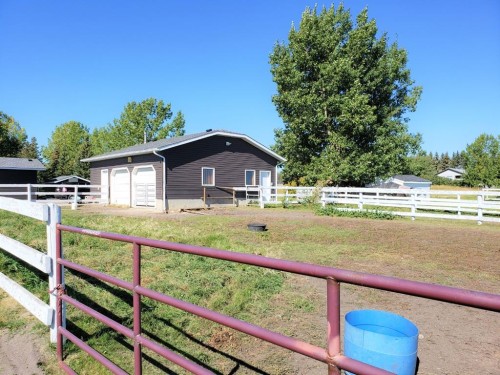272210 Range Road 291 Ne, Airdrie, AB - Outdoor
