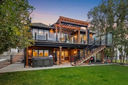 1053 Hillcrest Manor Estates  Strathmore, AB T1P 1X1