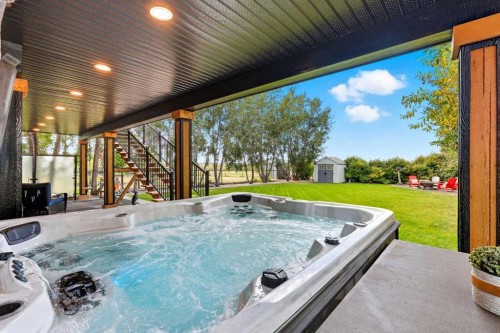 1053 Hillcrest Manor Estates, Strathmore, AB - 