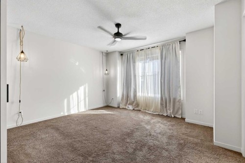 345 Mahogany Boulevard Se, Calgary, AB - Indoor Photo Showing Other Room