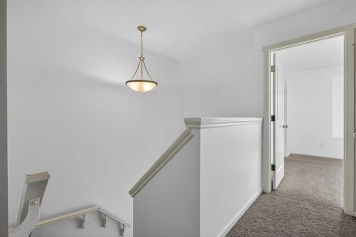 512 Evanston Drive Nw, Calgary, AB - Indoor Photo Showing Other Room