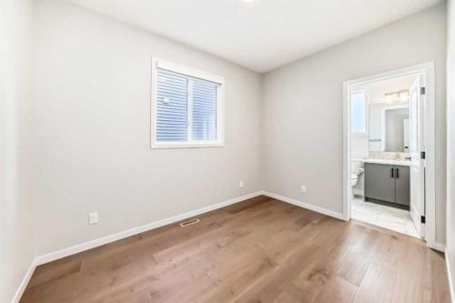 535 Tekarra Drive Nw, Calgary, AB - Indoor Photo Showing Other Room