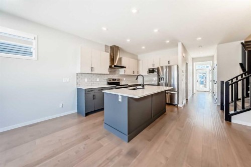 535 Tekarra Drive Nw, Calgary, AB - Indoor Photo Showing Kitchen With Stainless Steel Kitchen With Upgraded Kitchen