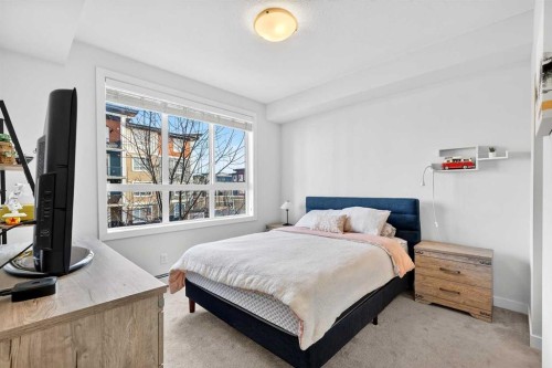 218-30 Walgrove Walk Se, Calgary, AB - Indoor Photo Showing Bedroom