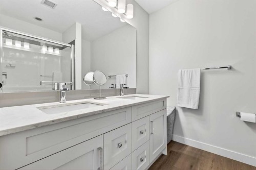 218-30 Walgrove Walk Se, Calgary, AB - Indoor Photo Showing Bathroom