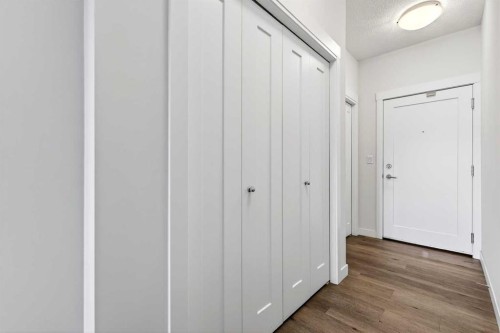 218-30 Walgrove Walk Se, Calgary, AB - Indoor Photo Showing Other Room
