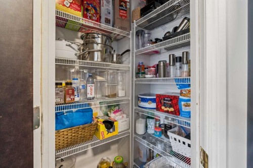 328 Douglas Glen Heath Se, Calgary, AB - Indoor Photo Showing Other Room