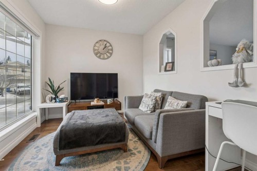 328 Douglas Glen Heath Se, Calgary, AB - Indoor