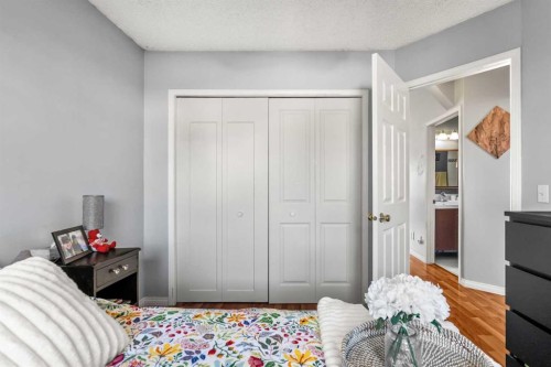 192 Mt Aberdeen Circle Se, Calgary, AB - Indoor Photo Showing Bedroom