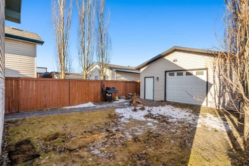 192 Mt Aberdeen Circle Se, Calgary, AB - Outdoor