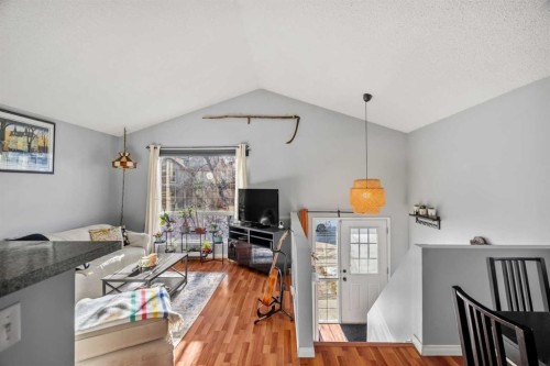 192 Mt Aberdeen Circle Se, Calgary, AB - Indoor