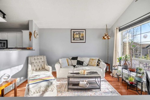 192 Mt Aberdeen Circle Se, Calgary, AB - Indoor Photo Showing Living Room