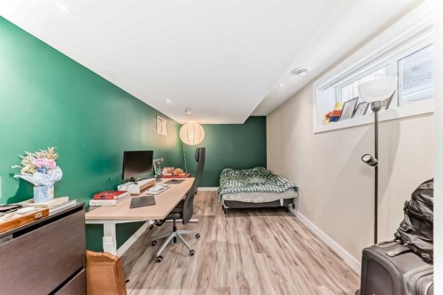 19 Valley Pointe Way Nw, Calgary, AB - Indoor Photo Showing Office