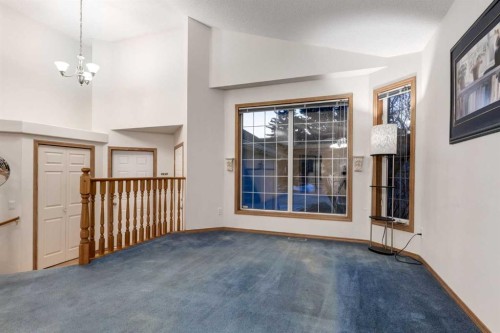 26 Somercrest Circle Sw, Calgary, AB -  Photo Showing Other Room
