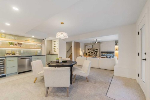 125 Discovery Place Sw, Calgary, AB - Indoor Photo Showing Other Room