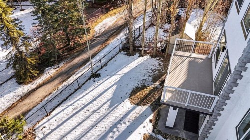 125 Discovery Place Sw, Calgary, AB - Outdoor