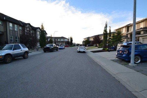 613 Hillcrest Road Sw, Airdrie, AB - Outdoor