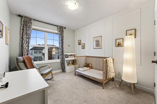 295 Masters Row Se, Calgary, AB - Indoor