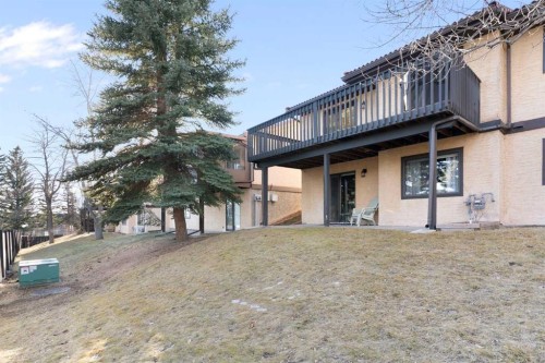 34-118 Strathcona Road, Calgary, AB - Outdoor With Deck Patio Veranda