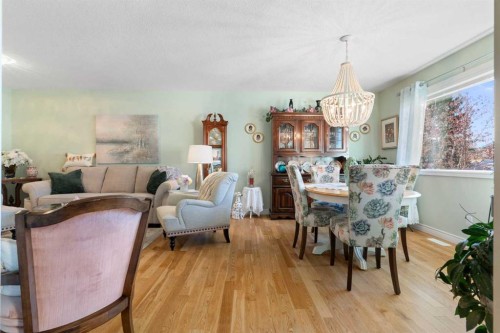 34-118 Strathcona Road, Calgary, AB - Indoor