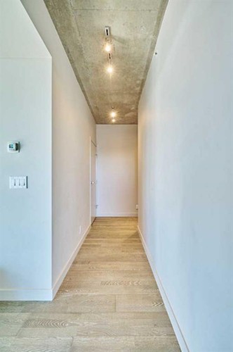 2408-1010 6 Street Sw, Calgary, AB - Indoor Photo Showing Other Room