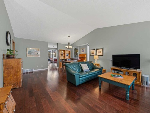 301 Arbour Cliff Close Nw, Calgary, AB - Indoor Photo Showing Living Room
