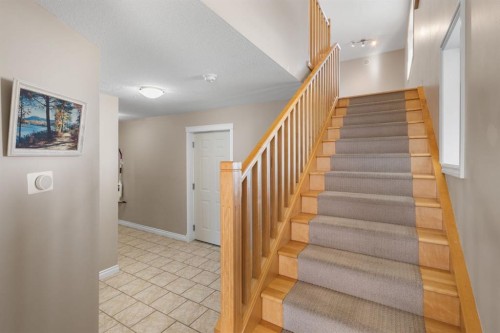 149 Sharp Hill Drive, Rural Rocky View County, AB - Indoor Photo Showing Other Room