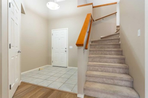 129 Evansbrooke Way Nw, Calgary, AB - Indoor Photo Showing Other Room