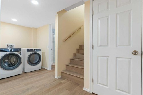 129 Evansbrooke Way Nw, Calgary, AB - Indoor Photo Showing Laundry Room