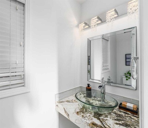 5503 Strathcona Hill Sw, Calgary, AB - Indoor