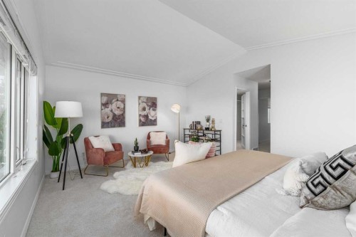 5503 Strathcona Hill Sw, Calgary, AB - Indoor Photo Showing Bedroom