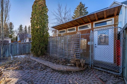 5503 Strathcona Hill Sw, Calgary, AB - Outdoor